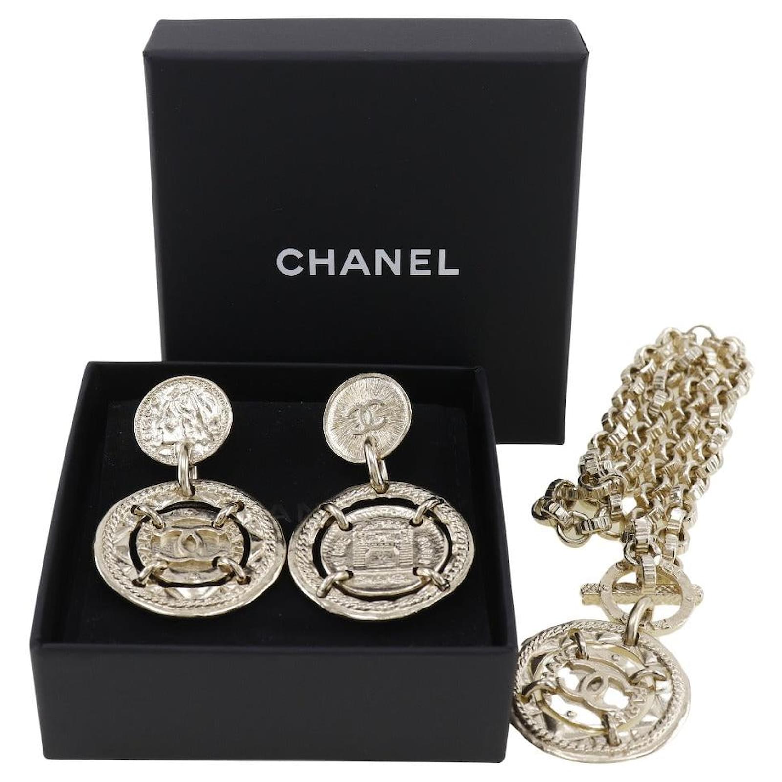 Chanel Gold Plated Earrings Necklace Set Silvery Metal  ref.1792123