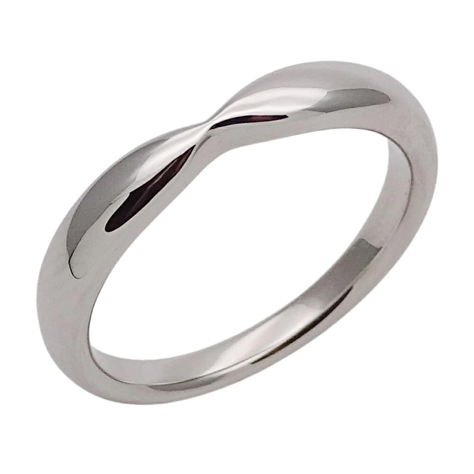 Tiffany & Co. Platinum Band Ring Silvery  ref.2303334