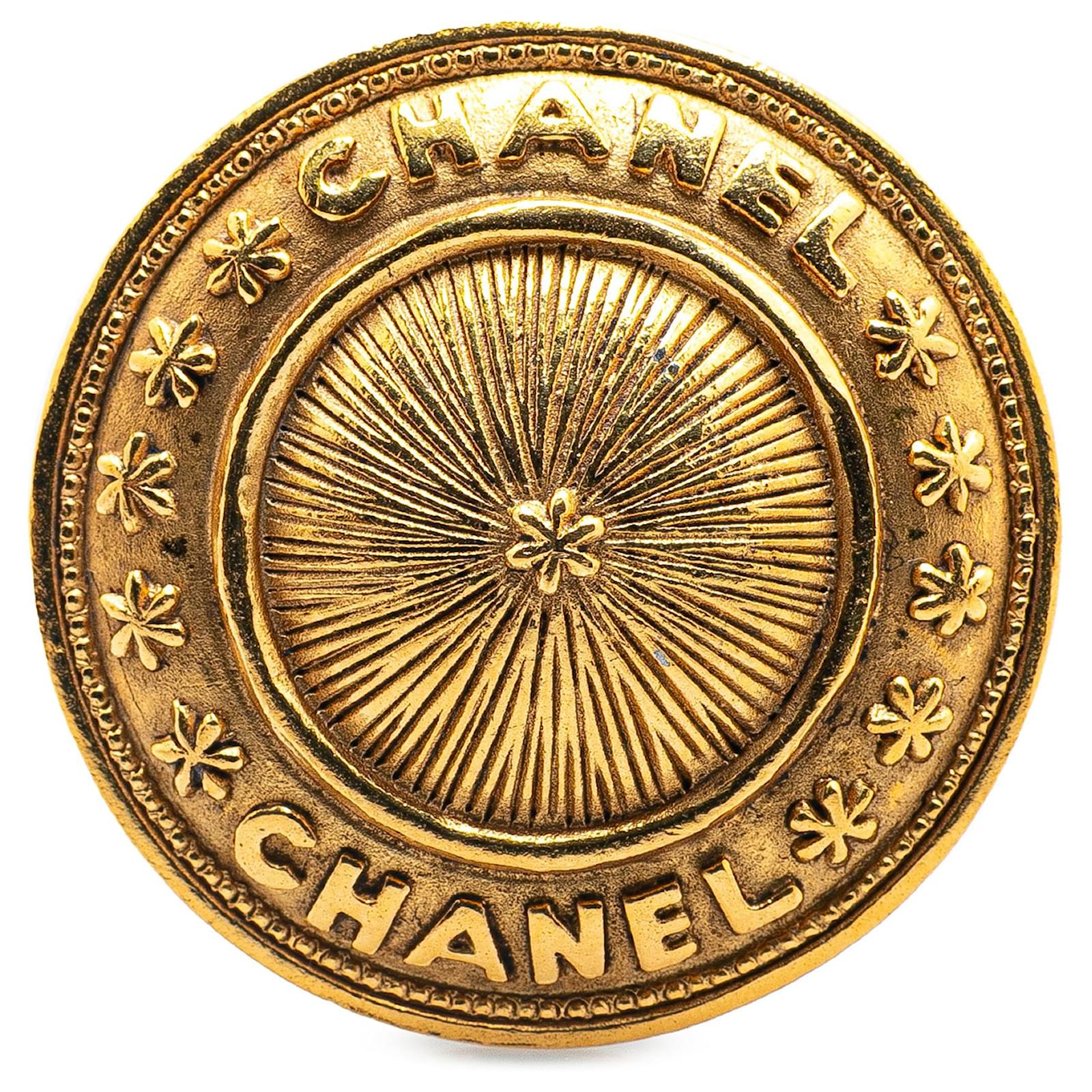 Chanel Gold Gold Plated Logo Dome Round Brooch Golden Metal Gold-plated  ref.2300884