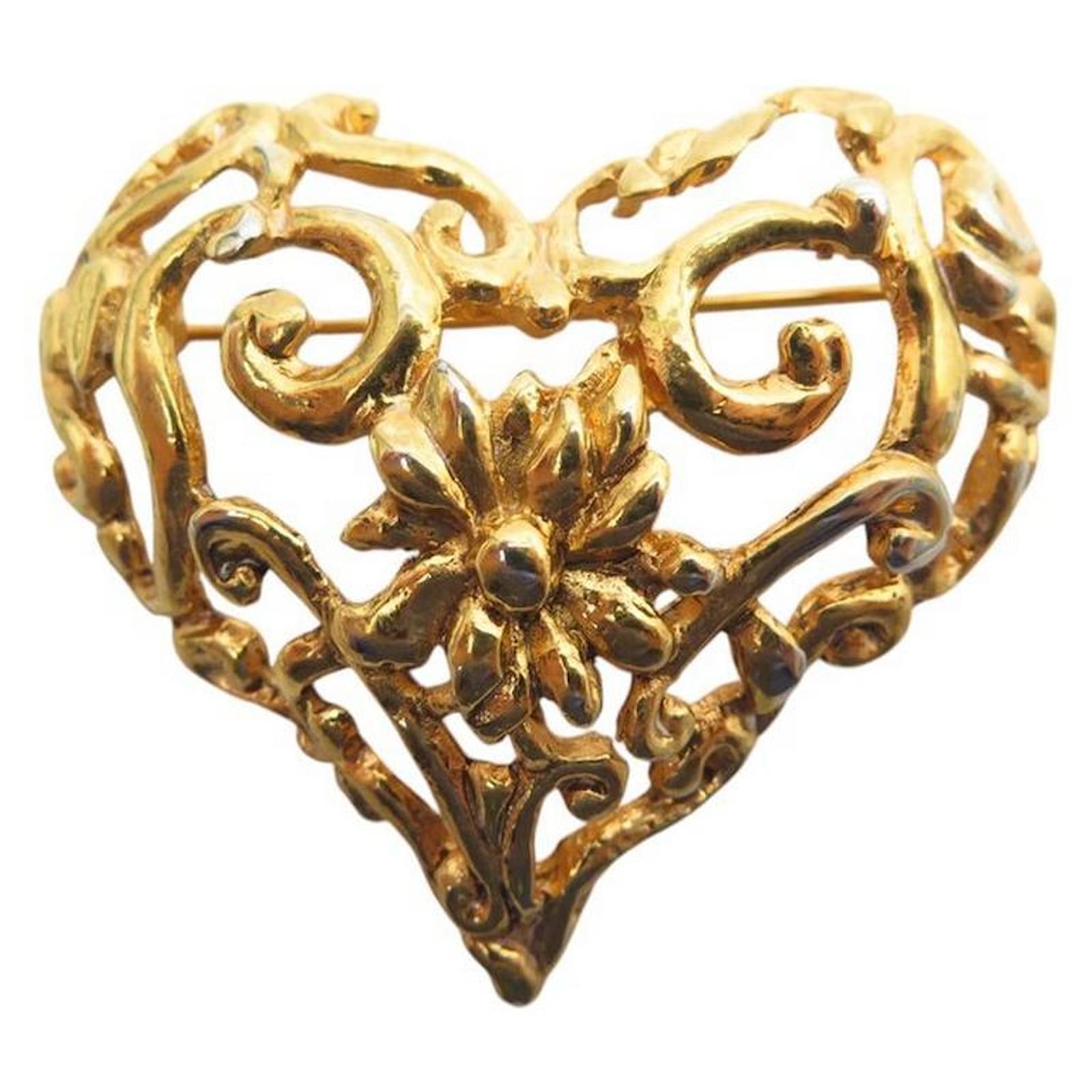 VINTAGE BROOCH CHRISTIAN LACROIX HEART 6X7 CM IN GOLD PLATED METAL GOLDEN HEART BROOCH  ref.2199354