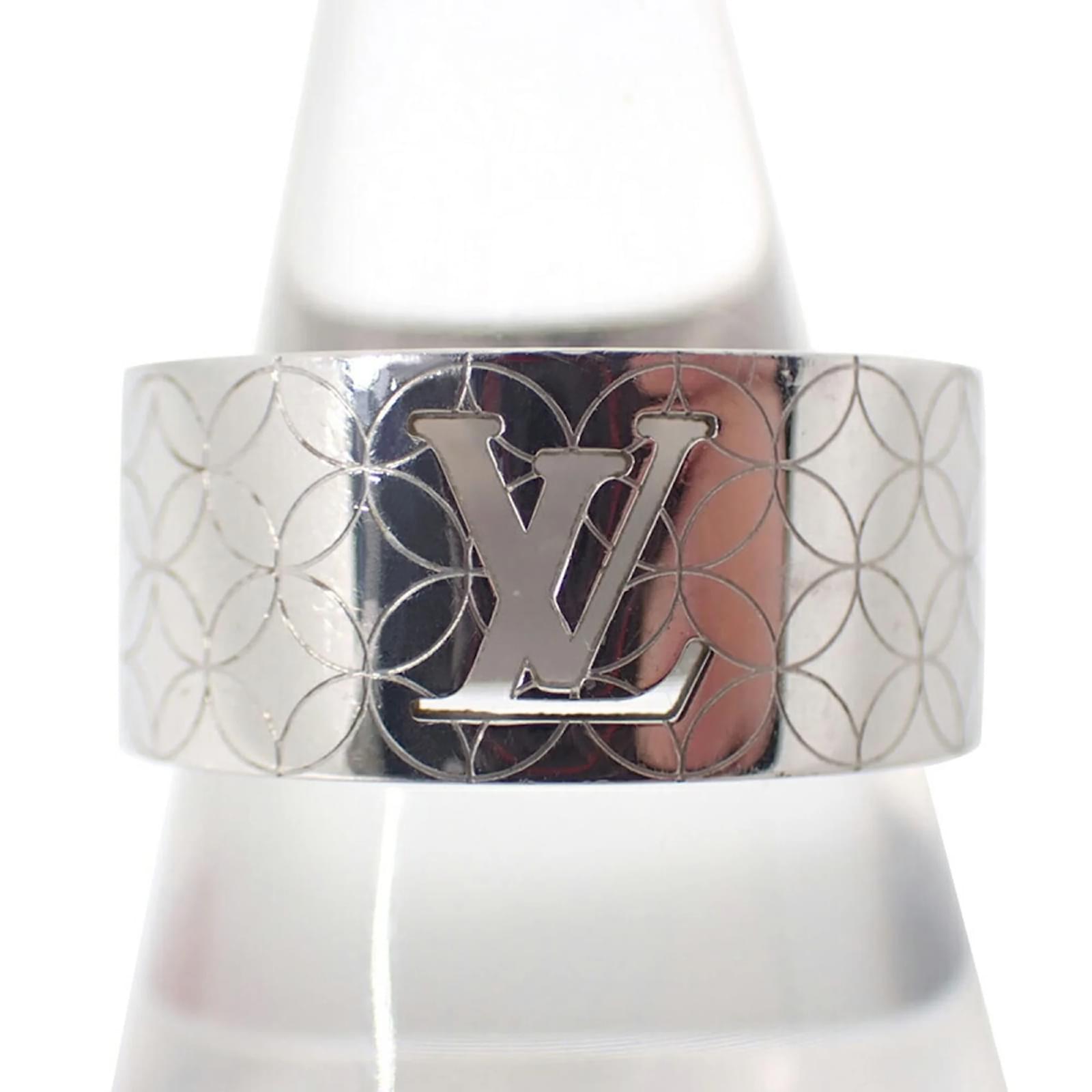 Louis Vuitton Berg Champs Elysees Band Ring  ref.2125902