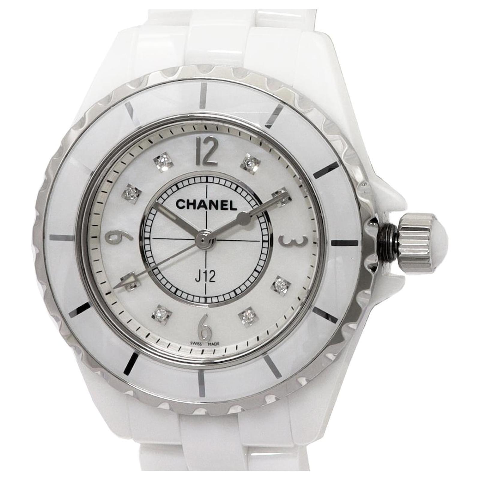 Chanel White Mother of Pearl J12 Watch H2422 Ceramic  ref.1655016