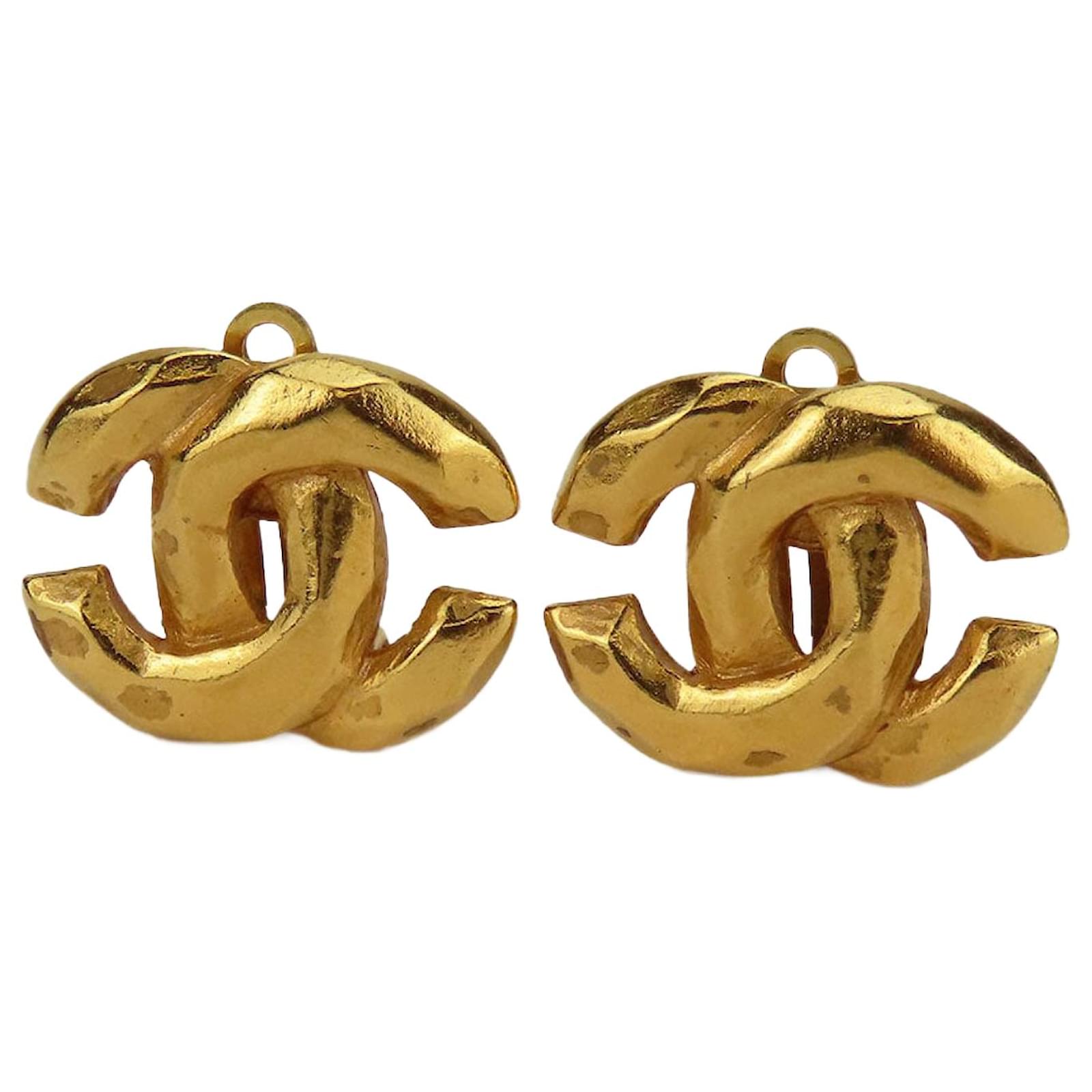 Chanel Coco Mark Gold Metal Earrings Golden  ref.1682260