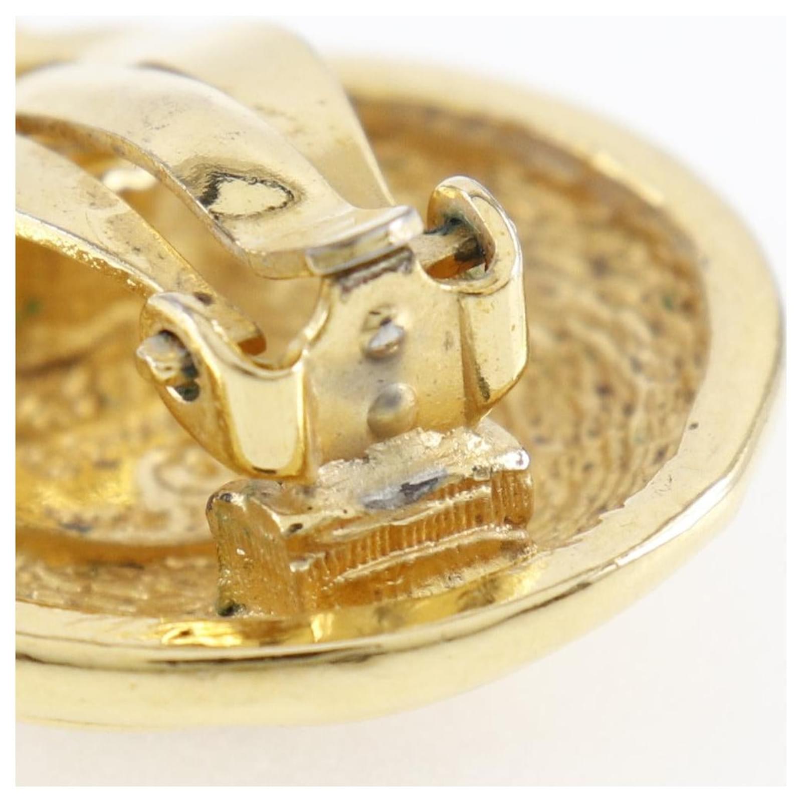Chanel Coco Mark Earrings Gold Plated Vintage Golden Metal  ref.1802470