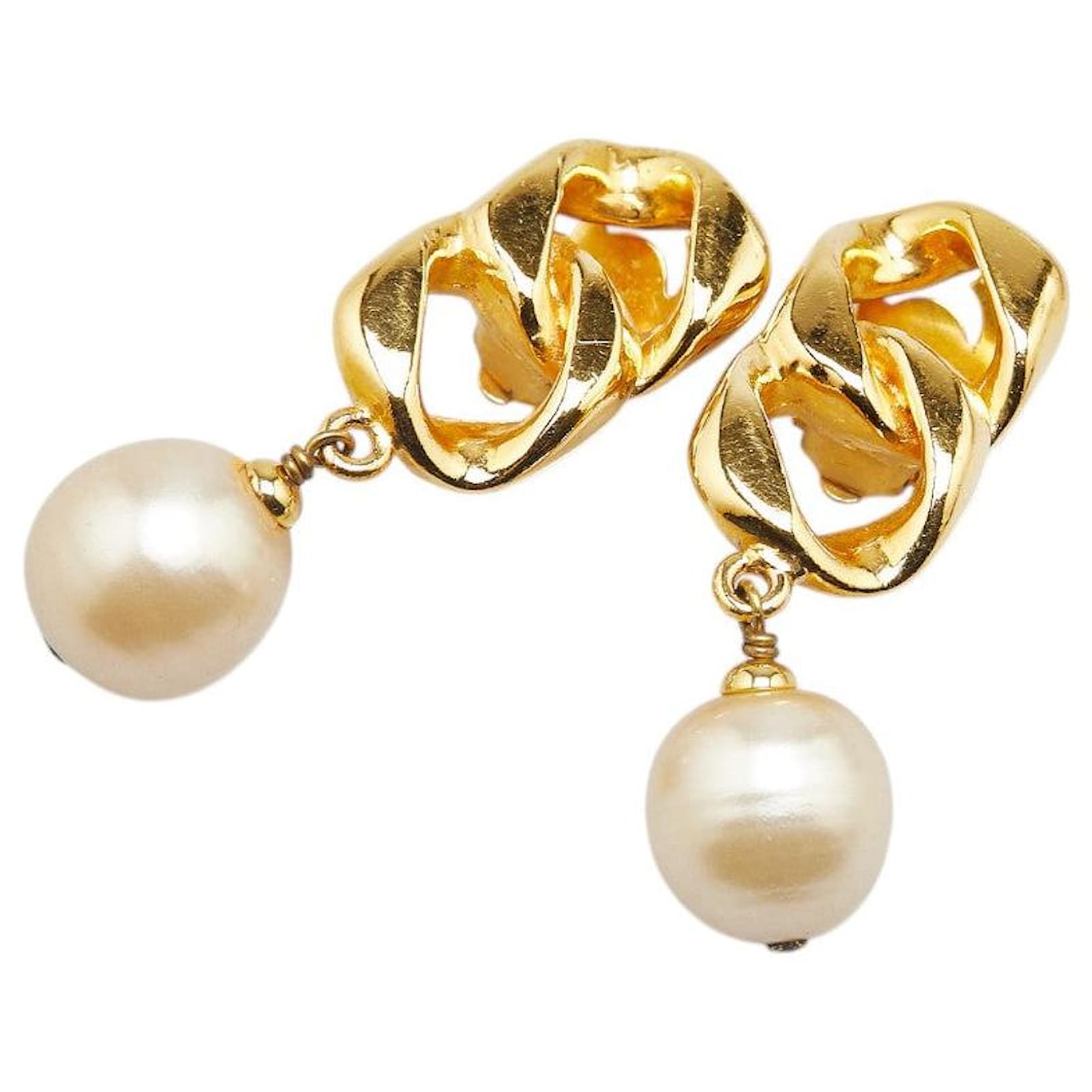 Chanel Gold Plated Faux Pearl Vintage Earrings 93A Golden Metallic Metal  ref.2288087
