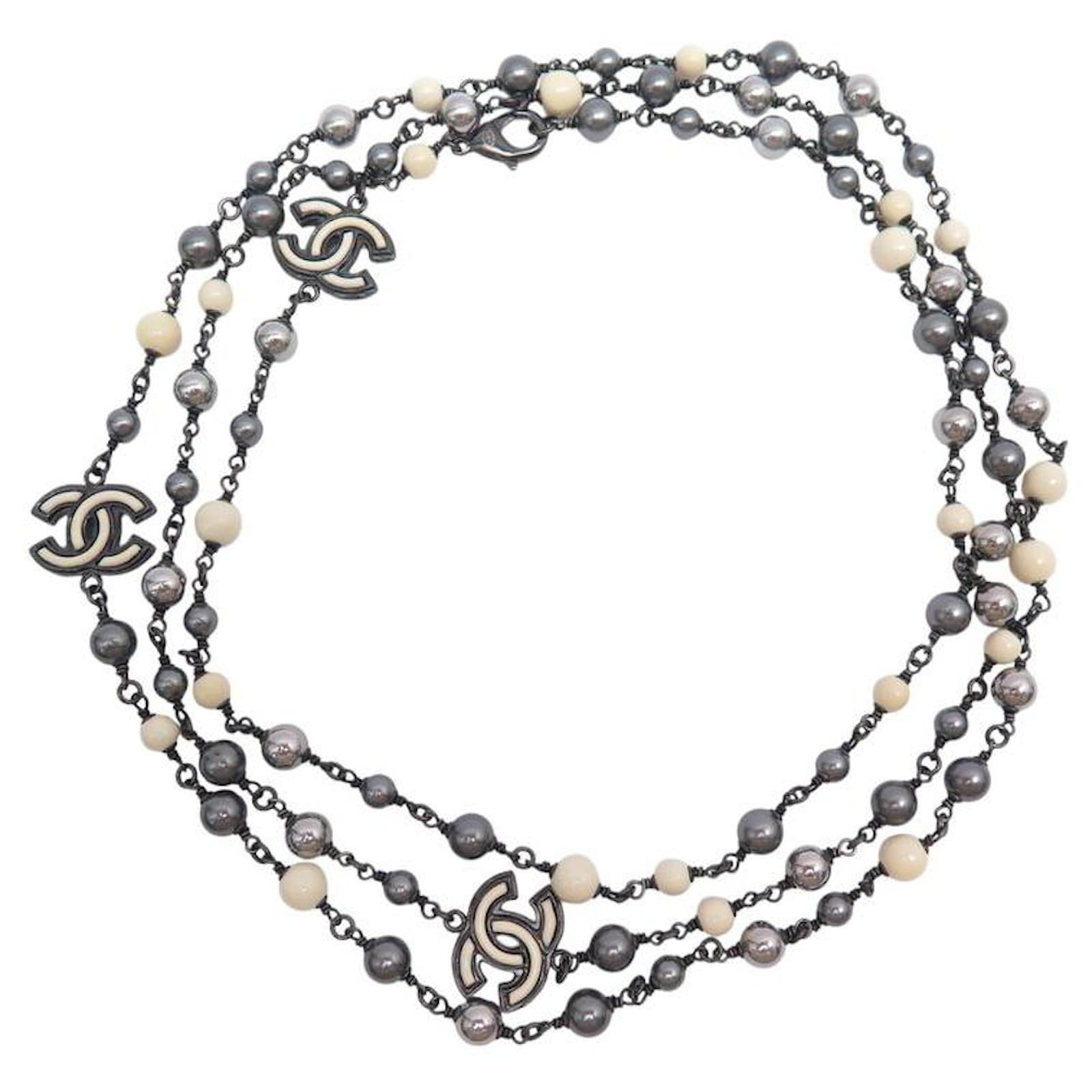 CHANEL NECKLACE PEARL SAUTOIR CC LOGO 160CM BLACK WHITE PEARLS NECKLACE Silvery  ref.2236089