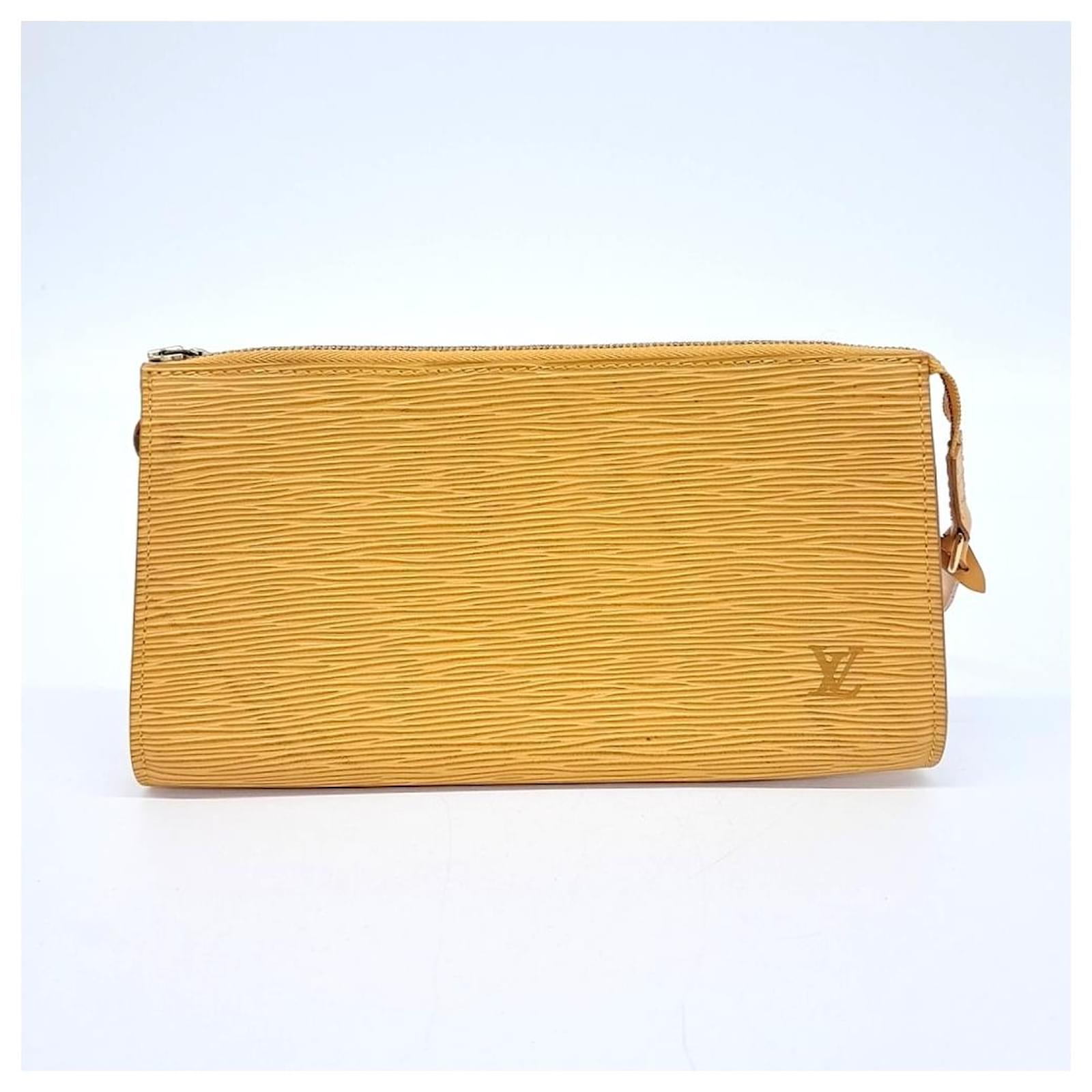 Louis Vuitton Epi Porch Bag + Key Ring (10073410) Yellow  ref.2284293