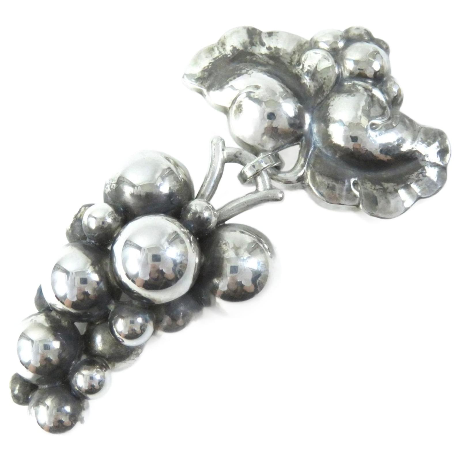 Autre Marque Georg Jensen Silver Brooch Moonlight Grape Silvery Metal  ref.1695109